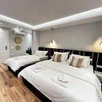 Lordev Hotel Korce