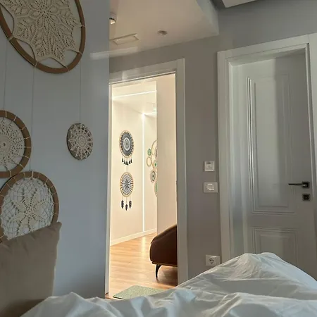 Lordev Hotel Korce